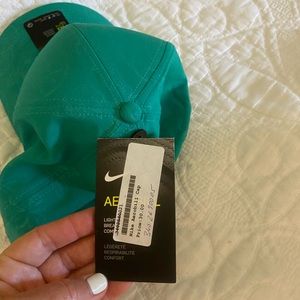 Men’s Nike golf hat brand new with tags